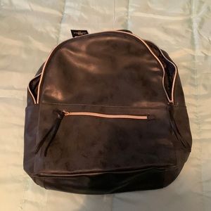 Black ulta backpack